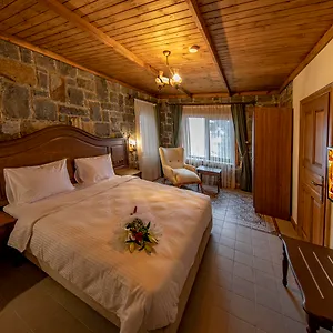3* Otel Foleya Mountain Hotel&villas