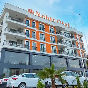  Otel Nehır